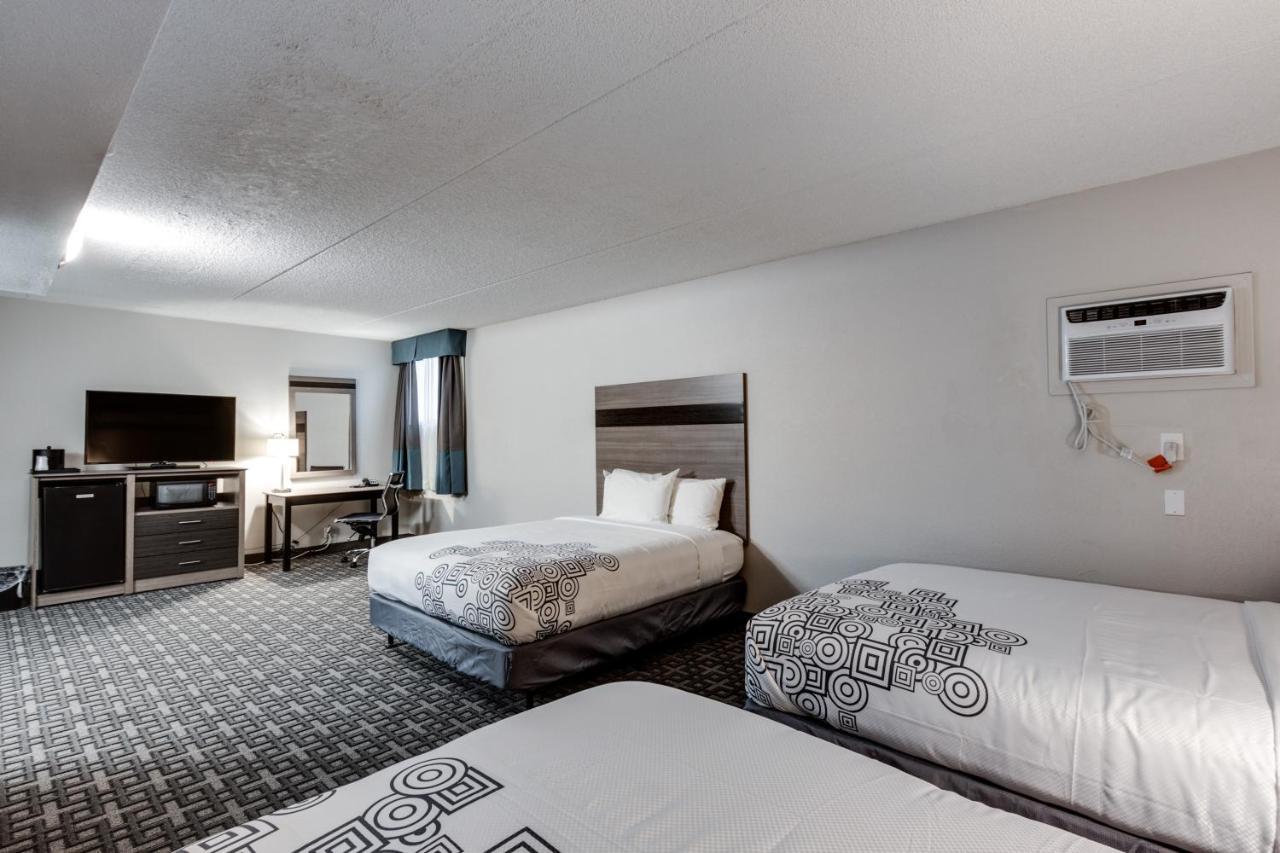 Days Inn & Suites By Wyndham Spokane Exteriör bild