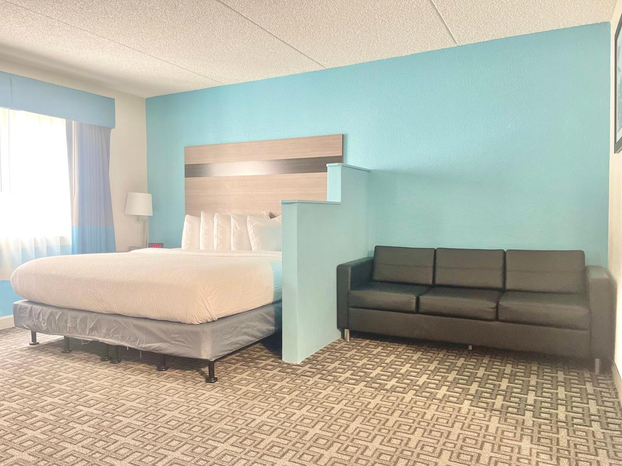Days Inn & Suites By Wyndham Spokane Exteriör bild
